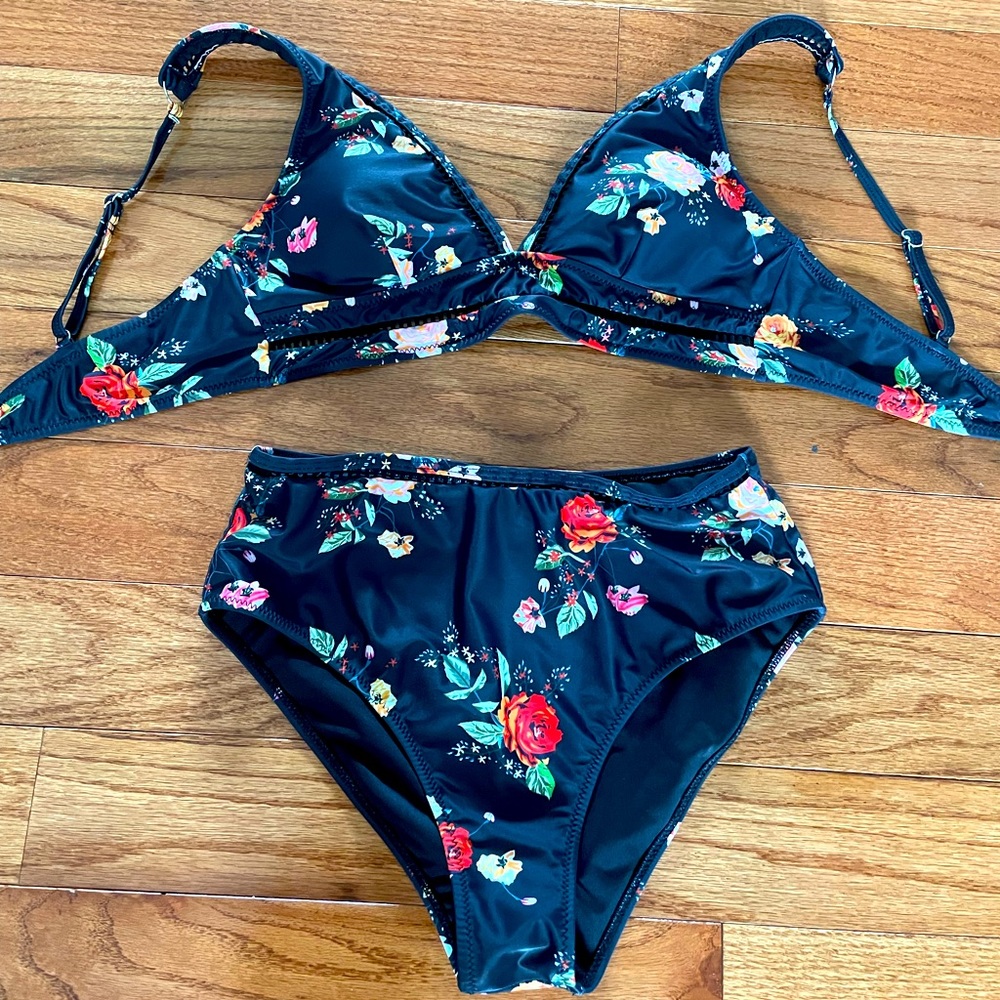 Bathing suit